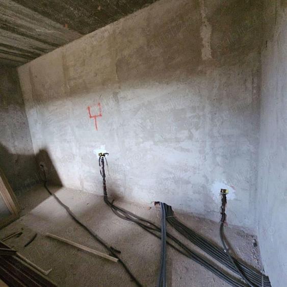 Vila si teren de 2000 mp intravilan zona Costisa - 6