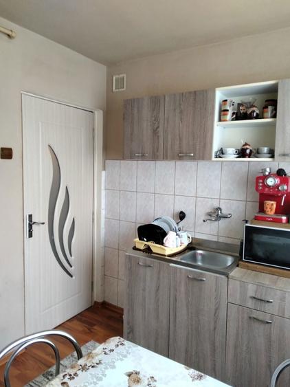 Apartament confort redus cu doua camere - 7