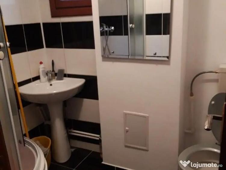 Inchiriez apartament 2 camere etaj 1 piata mare - 5