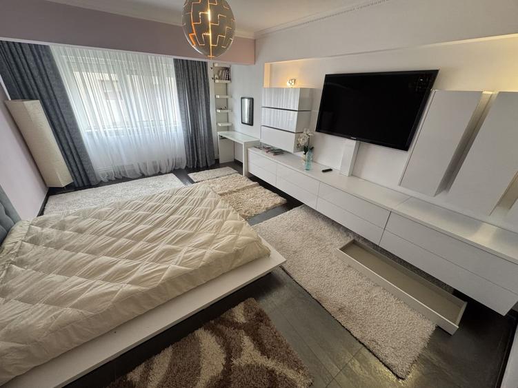 Apartament 2 camere zona Tomis Nord - 1