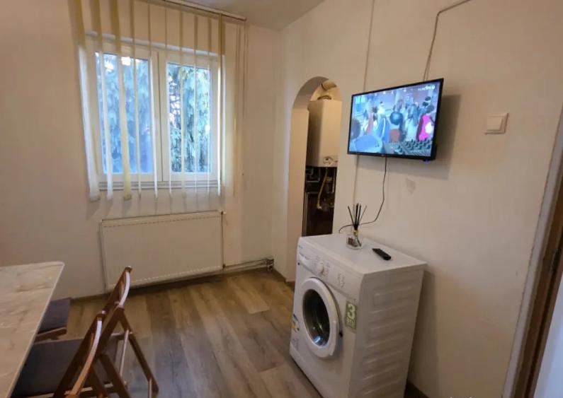 Apartament 3 camere Centru Valenii de Munte | Cartier m - 10