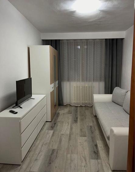Inchiriez apartament 2 camere zona Turnisor - 2