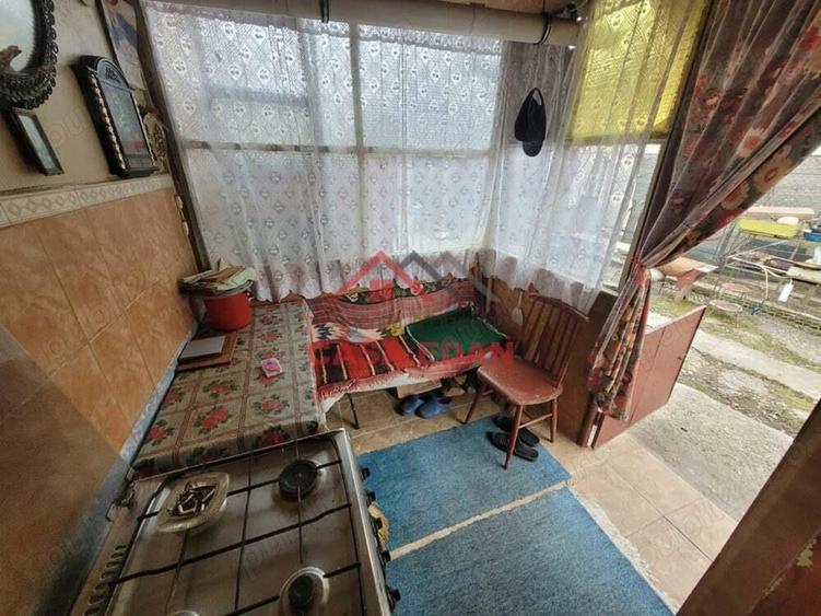 Casa in Banesti,-- 52.000e - 4