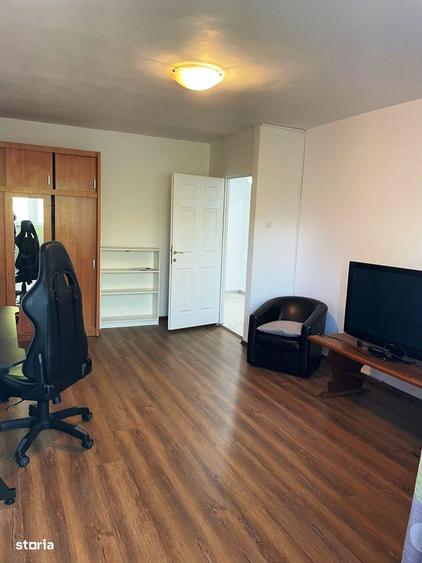 Ghica Tei, chiar la Facultatea de Constructii, bloc reabilitat - 2