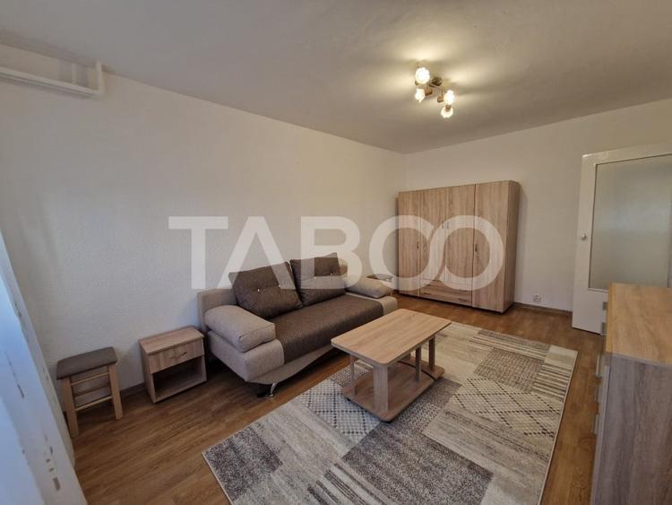 Garsoniera de inchiriat mobilata utilata 28 mp utili in zona Terezian - 2