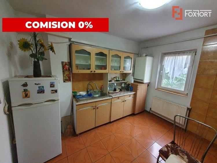 Comision 0% Apartament cu 3 camere decomandat - zona Dambovita - 6