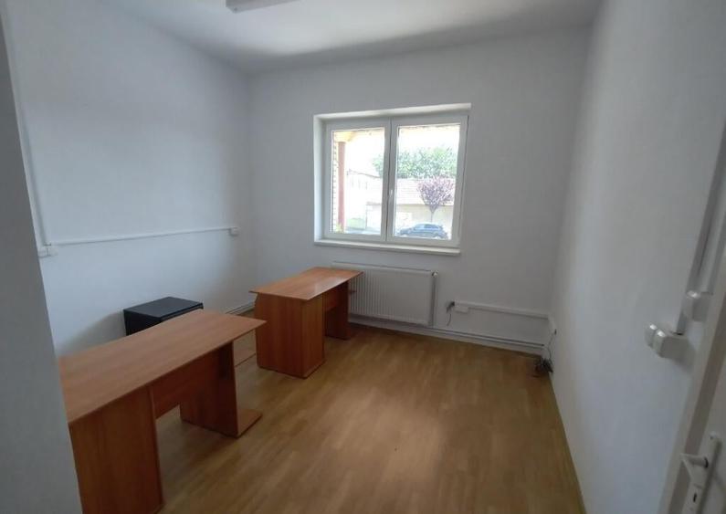 INCHIRIEZ spatiu birou 2 camere, 33 mp, zona Turnisor - 6