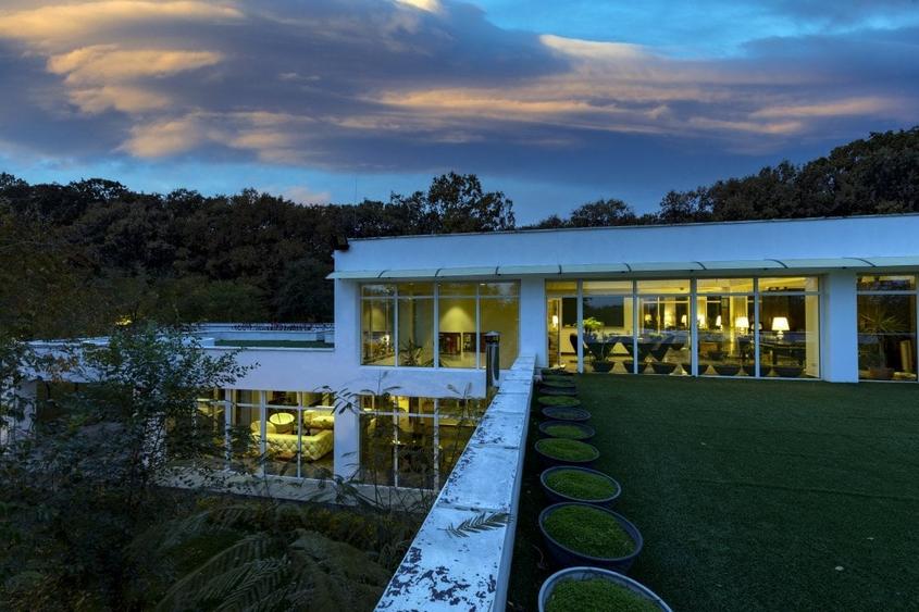 Un Domeniu Unic Lângă București. Luxul Pe Un Singur Nivel: Vilă De Vânzare - 4