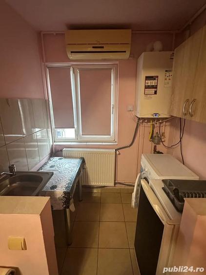 Proprietar inchiriez garsoniera Bd Dambovi?a - 1