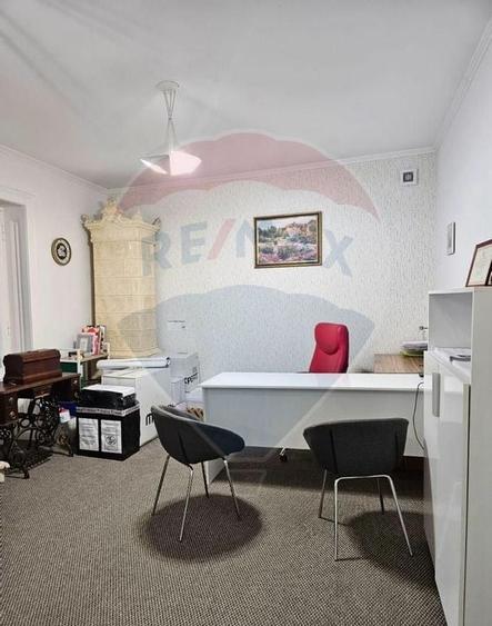 Spațiu comercial de 98.47mp de închiriat în zona Ultracentral - 2