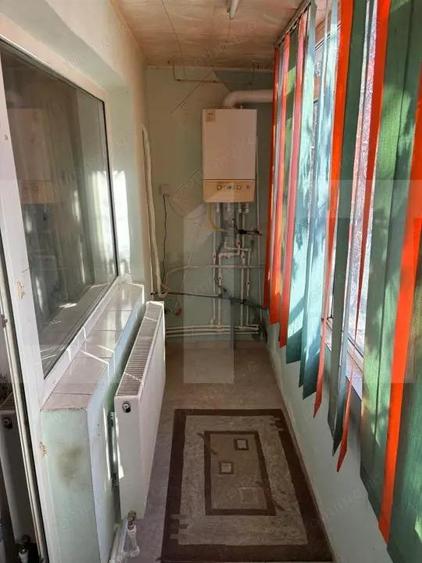 Apartament 3 camere de vanzare Zona Gorjului - 8