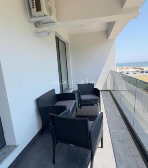 Apartament 2 camere de vanzare - vedere la mare