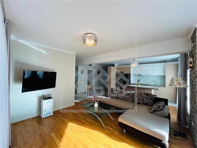 Apartament de inchiriat in Sibiu - 3 camere si balcon-Padurea Dumbrava - 1