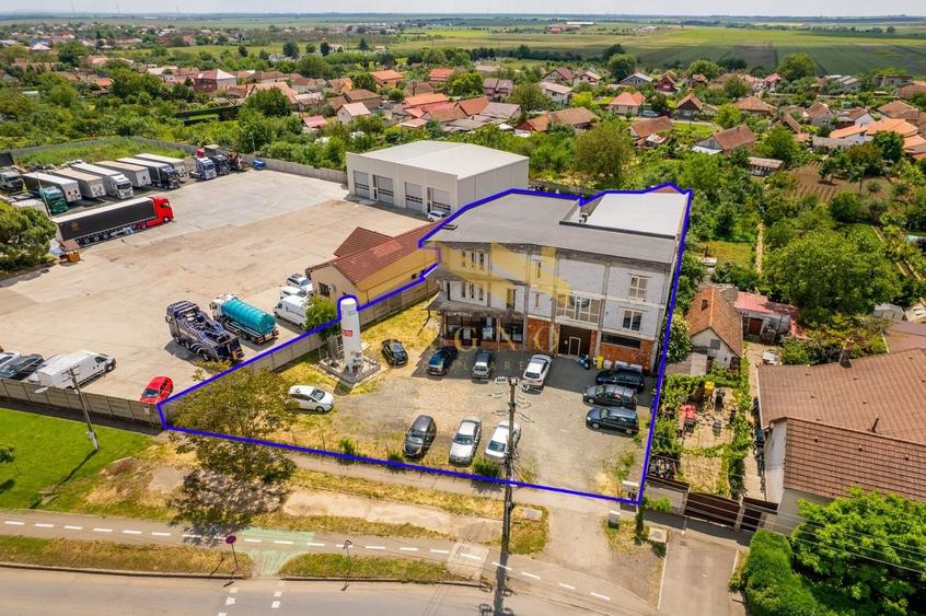 Bloc cu 12 Apartamente si Hala Industriala-Oferta Speciala/Sannicolau - 1