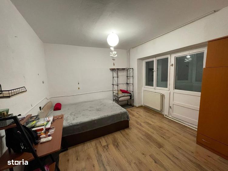 Ap 3 camere - 80 mp - renovat complet Nicolina (prima sta?ie) - 12