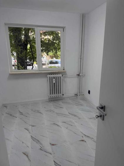 PROPRIETAR Apartament 2 camere Nanterre, Bloc I6, Parter - 5