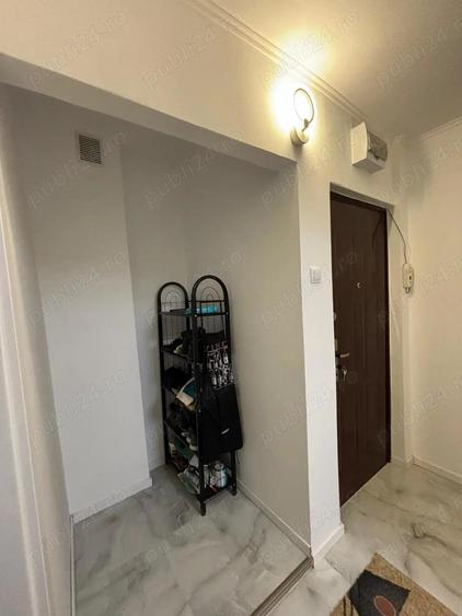 Vanz. Ap. 2 cam. cf.1 semidec. et. 2, supraf. utila 45,50 mp., mob. si util. str.1 decembrie 1918 - 3