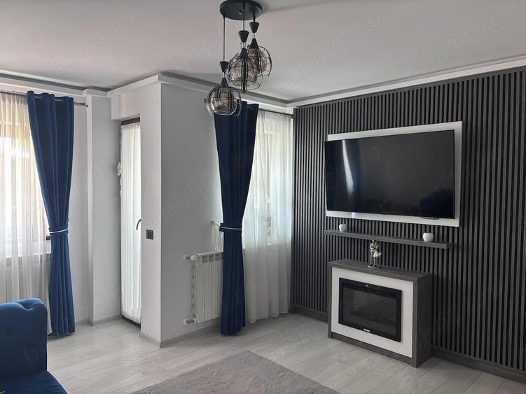 Apartament cu 3 camere decomandat în Săvinești