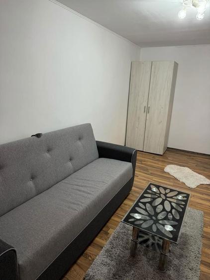 Garsoniera cf 1 de inchiriat - 2