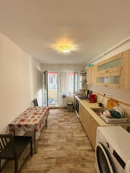 Bragadiru l  3 Camere 100 MP  + Parcare l Etaj 2/5 l STB la Scara l - 19