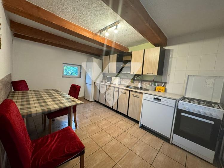 Casa 3 camere si teren 90 mp la curte comuna zona Veterani Sibiu