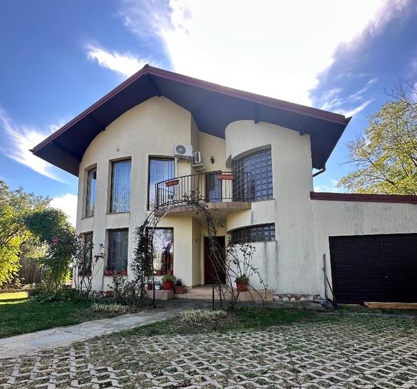 Vanzare vila superbă, P+1+Pod, Albota - 2