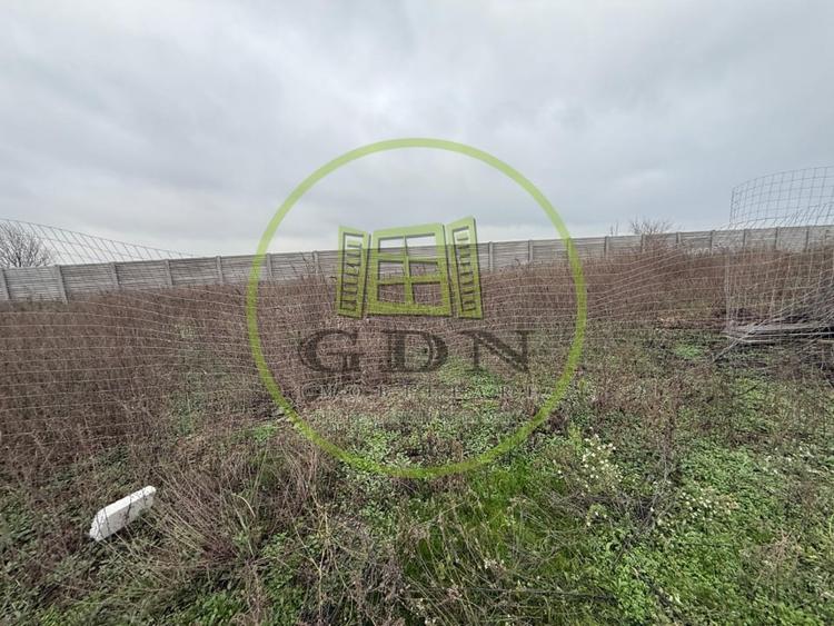 Teren intravilan 918 mp, Comuna Simnicu de Sus, zona Voila - 1