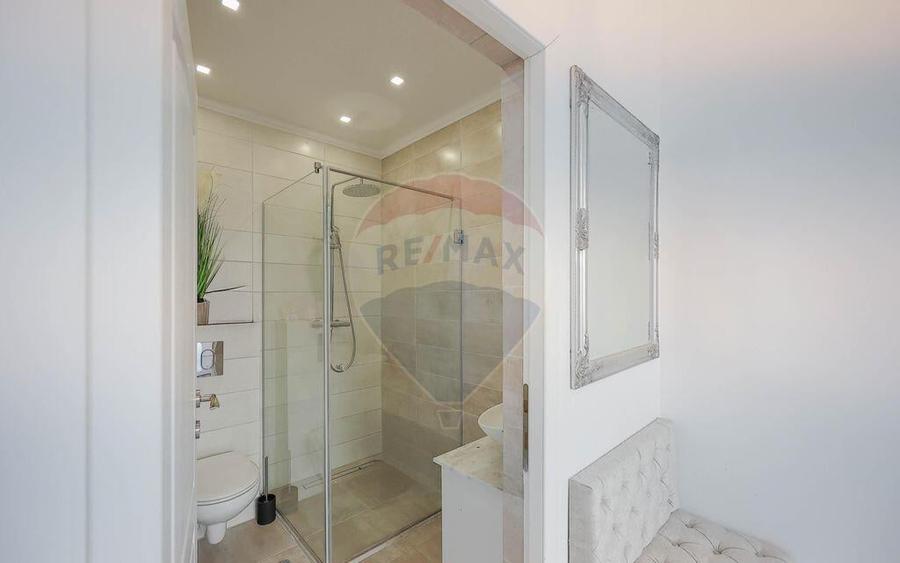 Casa cu 4 camere de vanzare in Cartierul Riviera, Oradea - 9