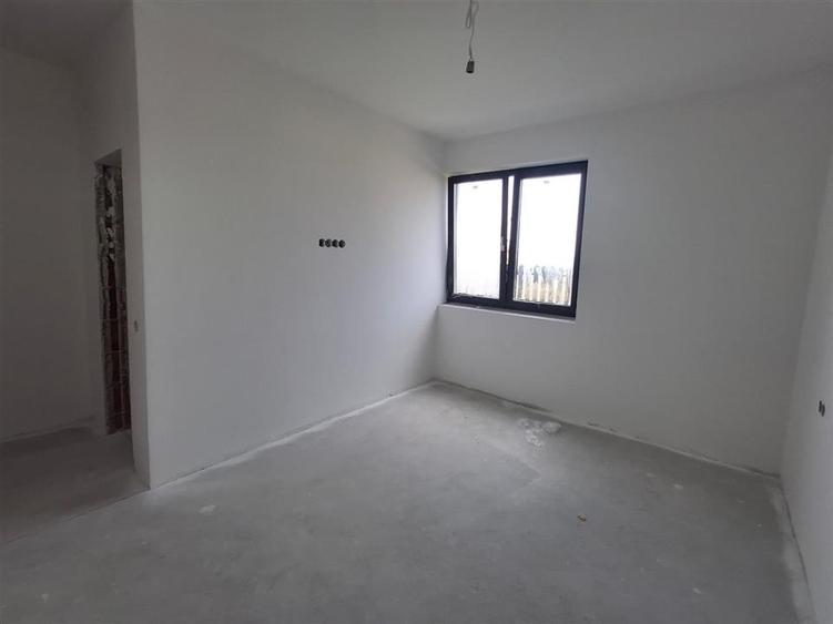 Casa individuala 6 camere 3 bai 500mp teren zona Calea Cisnadiei - 2