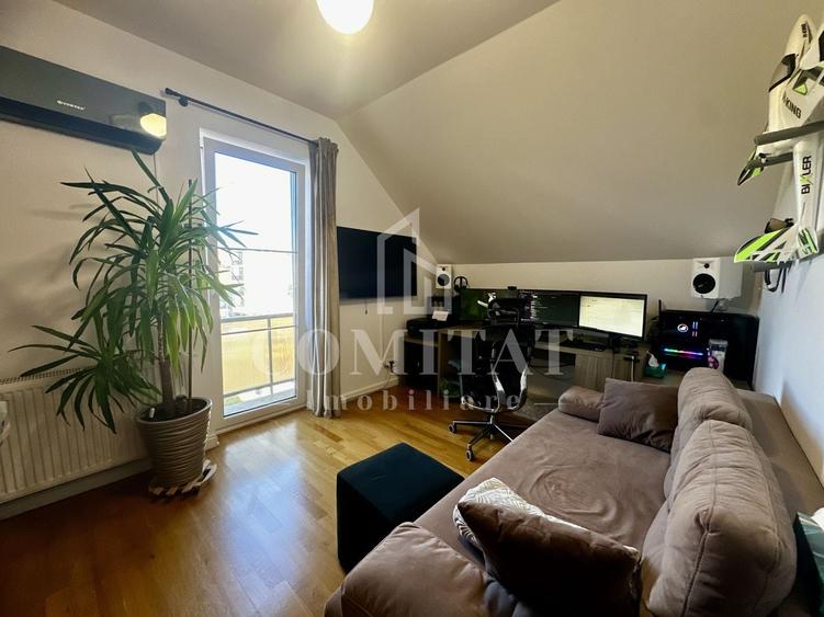Apartament cu 4 camere semidecomandat, mobilat în Iris