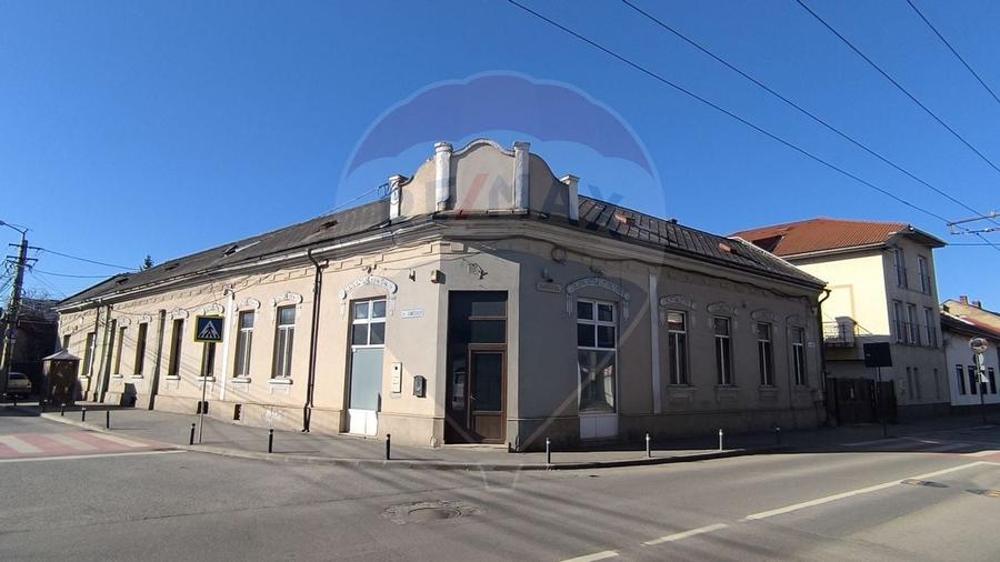 Spațiu comercial de vânzare semicentral - 13