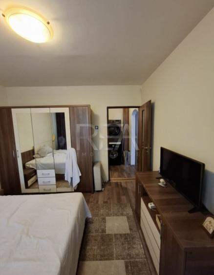 3 camere, et 1/4, anvelopat, 2 boxe 20mp-Apusului - 8