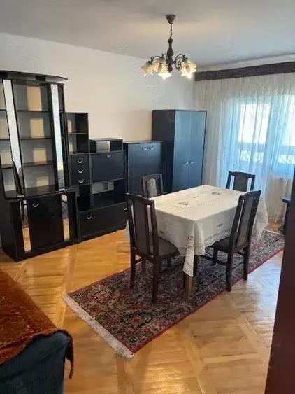 Inchiriez apartament 3 camere in Dej, cartier 1MAI - 2