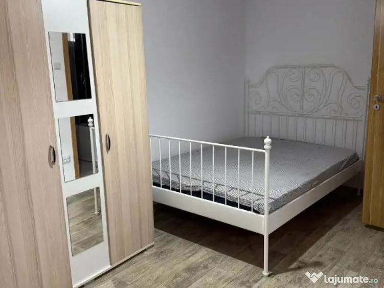 Aparatorii patriei garsoniera la vila - 1