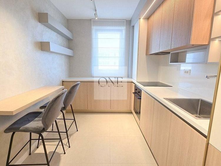 Apartament cu 2 camere decomandat în Astra