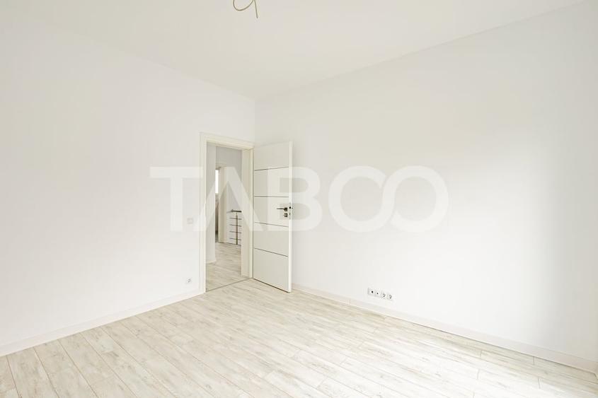 Casa individuala de vanzare 177 mpu 5 camere garaj 3 terase 2 bai - 25