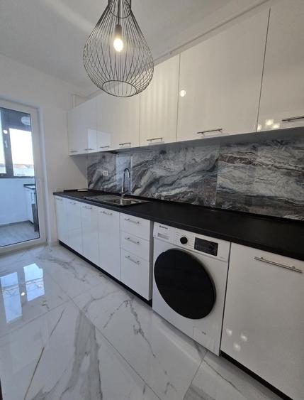 Metrou Berceni 5 min - Garsoniera vedere neobturata etaj 6 Prima Chirie - 1