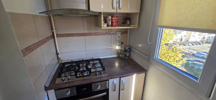 Exclusivitate-Tomis Plus,apartament 3 camere, et.3/5, lift, mobilat-utilat,boxa - 12
