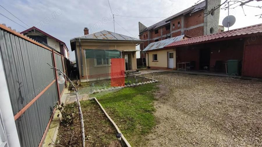 Casa curte 1600 mp sat Manolache - 10