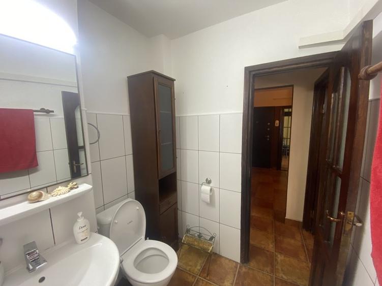 Apartament 2 camere, Piata Centrala - 10