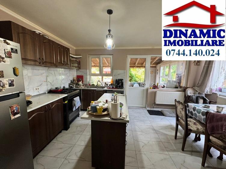 Casa+6338mp teren, sat Izvoare, 149 900 EURO - 15