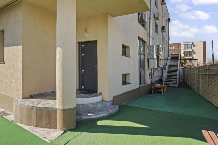 Cladire comperciala Otopeni central, 748mp, investitie excelenta - 6