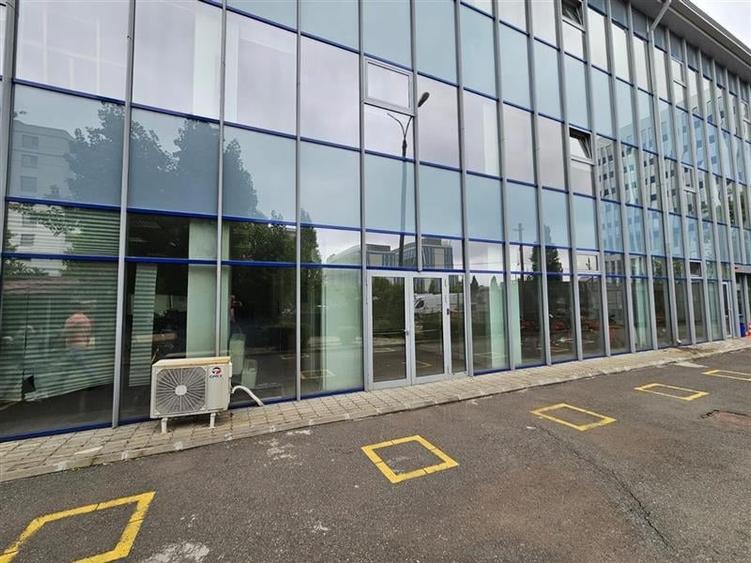 Inchiriere spatii de birouri in Bulevardul Expozitiei, de la 9.9 euro - 2