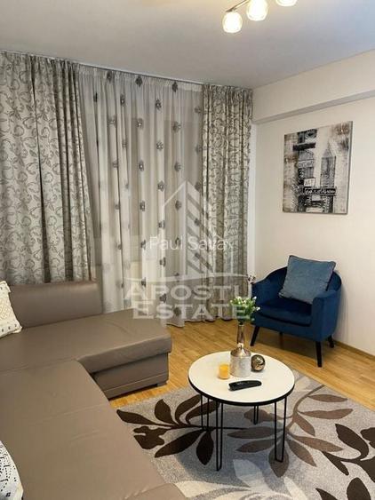 Apartament cu 2 camere semidecomandat, mobilat în Ultracentral Apartament cu 2 camere semidecomandat, mobilat în Ultracentral