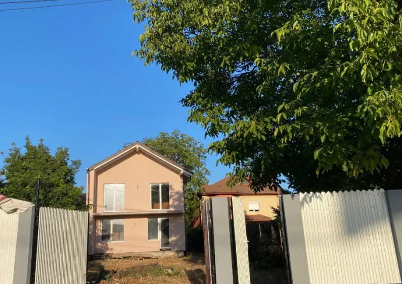 Vila P+E+pod Saftica Balotesti, Tunari, 120 mp utili, 370 mp curte - 2