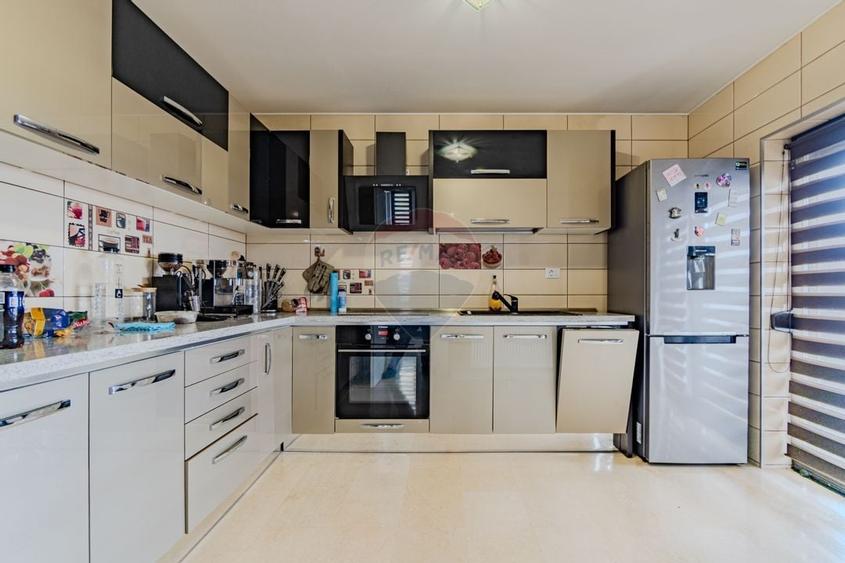 Casă premium în Stupini – finisaje de lux, complet mobilată - 10