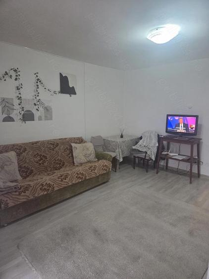 Persoana fizica inchiriez ap 1 camera A1,Tatarasi - 2