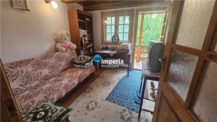 Casa deosebita in mijlocul naturii, cu teren generos si priveliste panoramica - 4