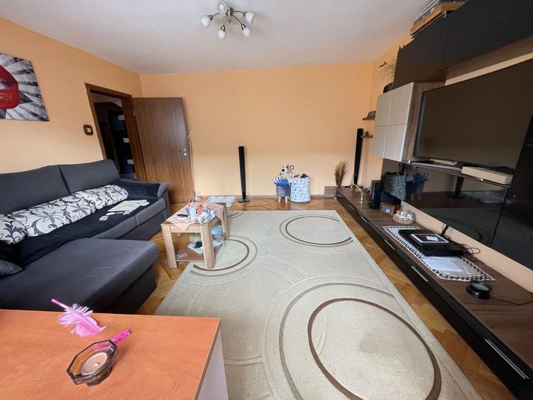 Apartament cu trei camere -zona Matei Basarab - 2