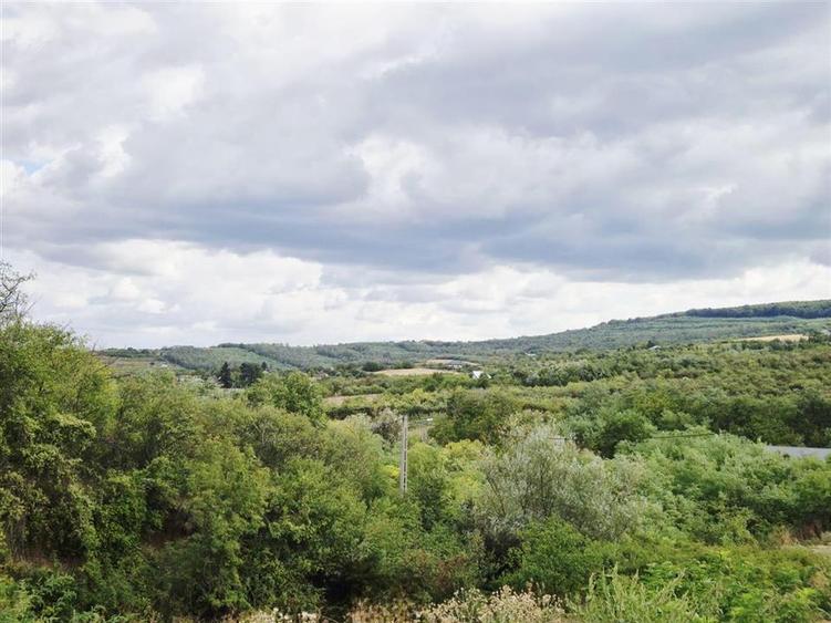 Teren pentru casa cu vedere frumoasa - 4